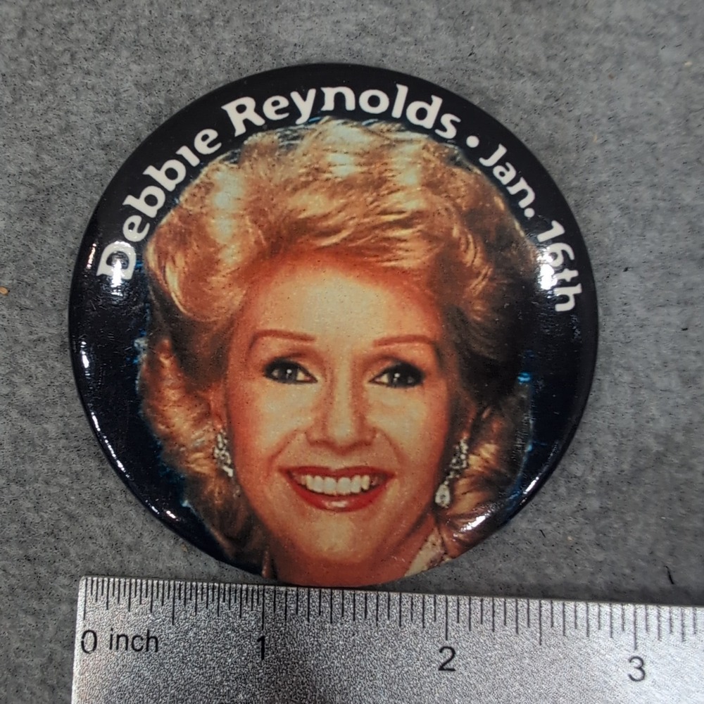 Debbie Reynolds January 16th Celebrity Memorabilia‎ Pin Badge Pinback